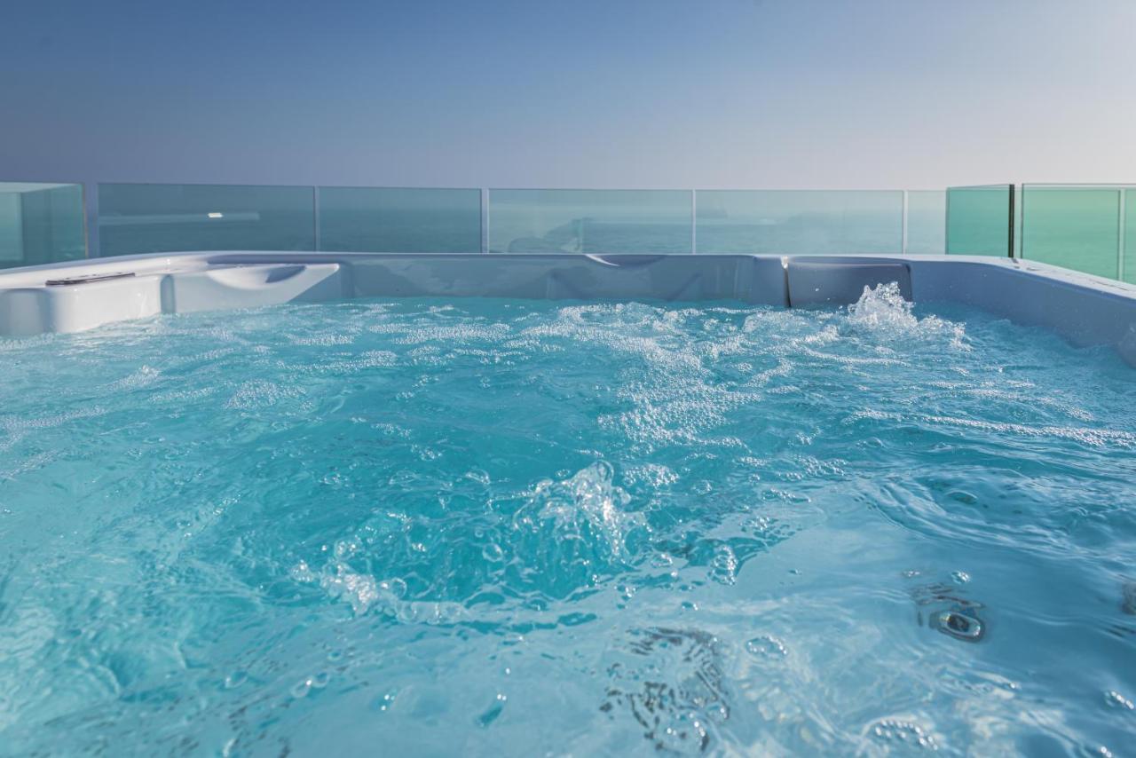 Апартаменти Modern Sea Front Jacuzzi Blue Sky Аліканте Екстер'єр фото